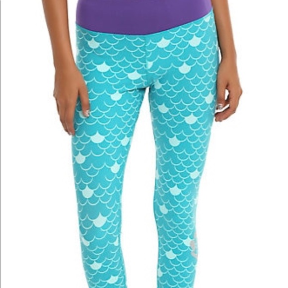 Hot Topic Pants - Adorable BNWT little mermaid leggings